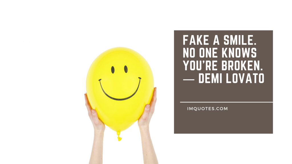 Wonderful Quotes On Fake Smile